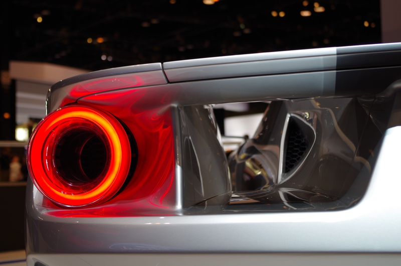 Illustration for article titled El nuevo Ford GT plateado es casi más espectacular que el original